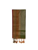 Women's Kanjivaram Soft Silk Saree dual-color pattern with intricate gold zari work - Image 2