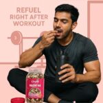 LIVYOR Healthy Mix Nuts, Seeds And Berries Combo Pack - 1Kg| Mix Dry Fruits| Trail Mix| Cashews & Almonds| Black Raisins| Pumpkin| Sunflower & Flax| Cranberries| Cherries & Dried Amla - Image 4